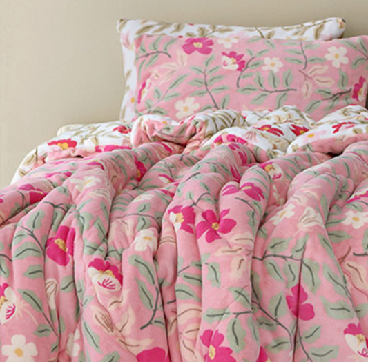 [Kozy House] Microfibre Leaf & Flower Blanket Q