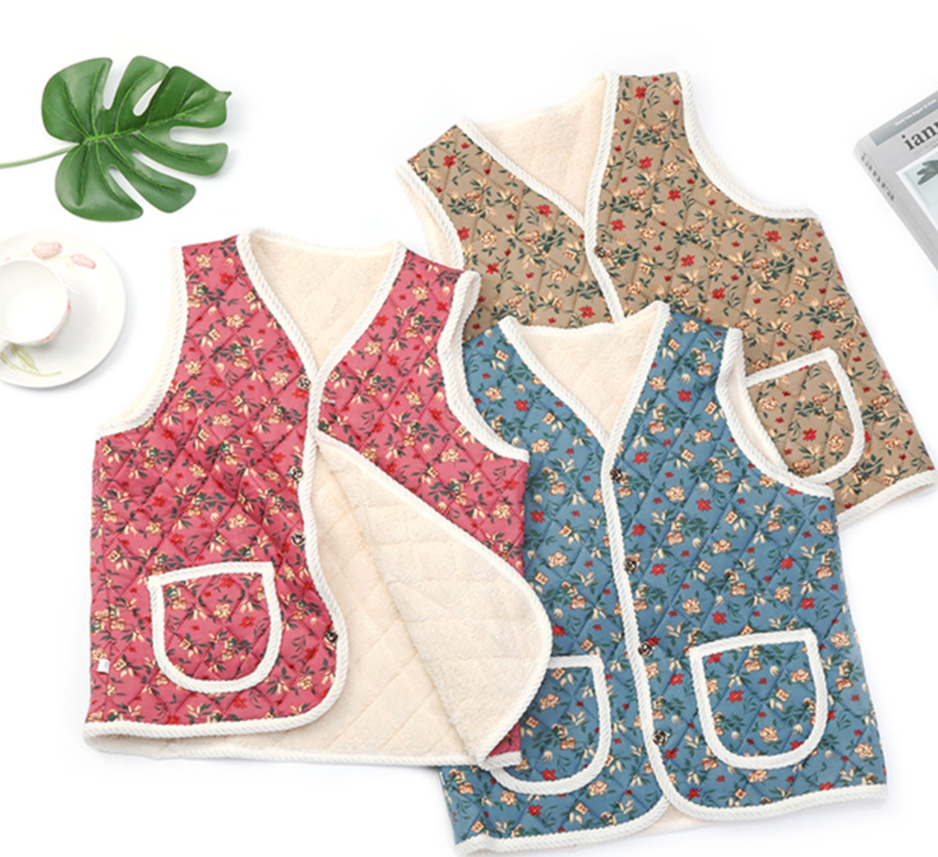 [Kozy House] Retro Korean Kimjang Flower Pattern Sherpa-Lined Vest for Winter
