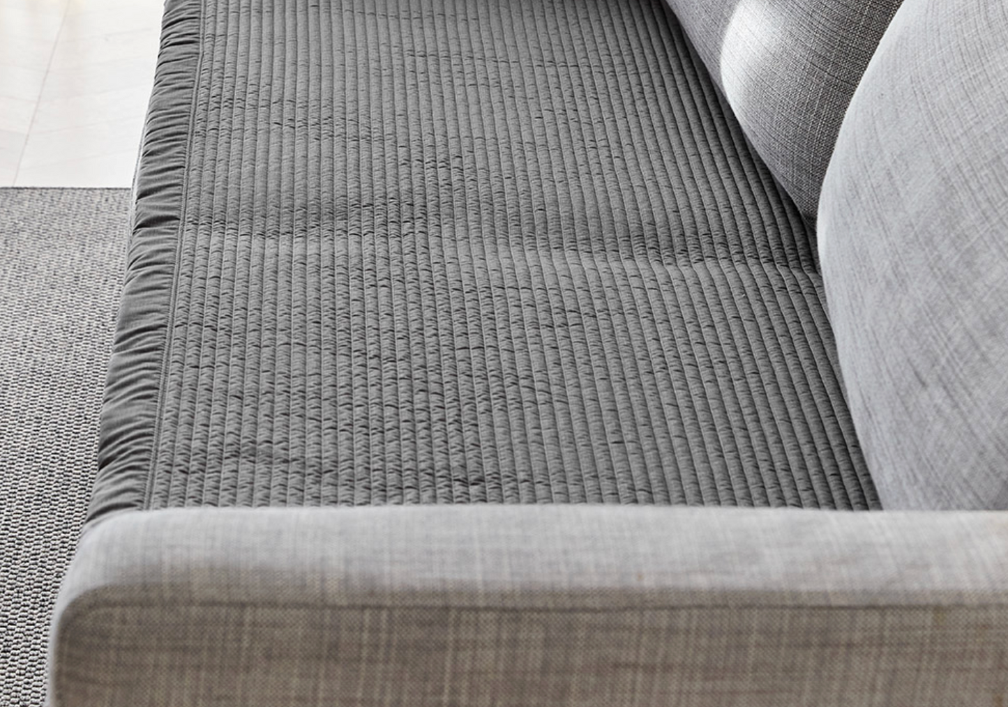 [Kozy House] Four Seasons Comfort Sofa Pad - 3 Seats (180 x 65cm)
