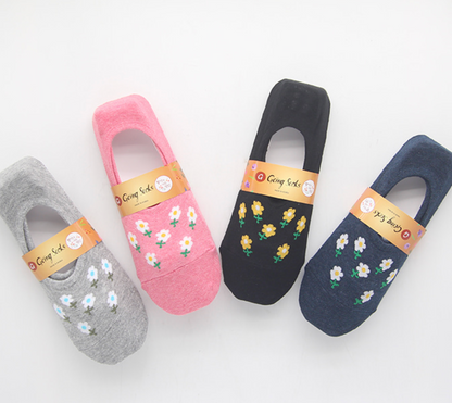 [Kozy House] 5 Pairs Pack Women Pastel Flower Invisible No-Show Socks Fits Size 2-8