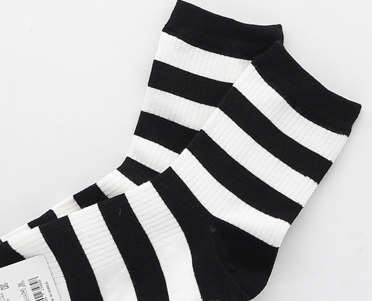 [Kozy House] 3 Pairs Women's Classic Striped Ribbed Crew Socks Size 2-8