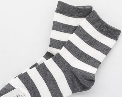 [Kozy House] 3 Pairs Women's Classic Striped Ribbed Crew Socks Size 2-8