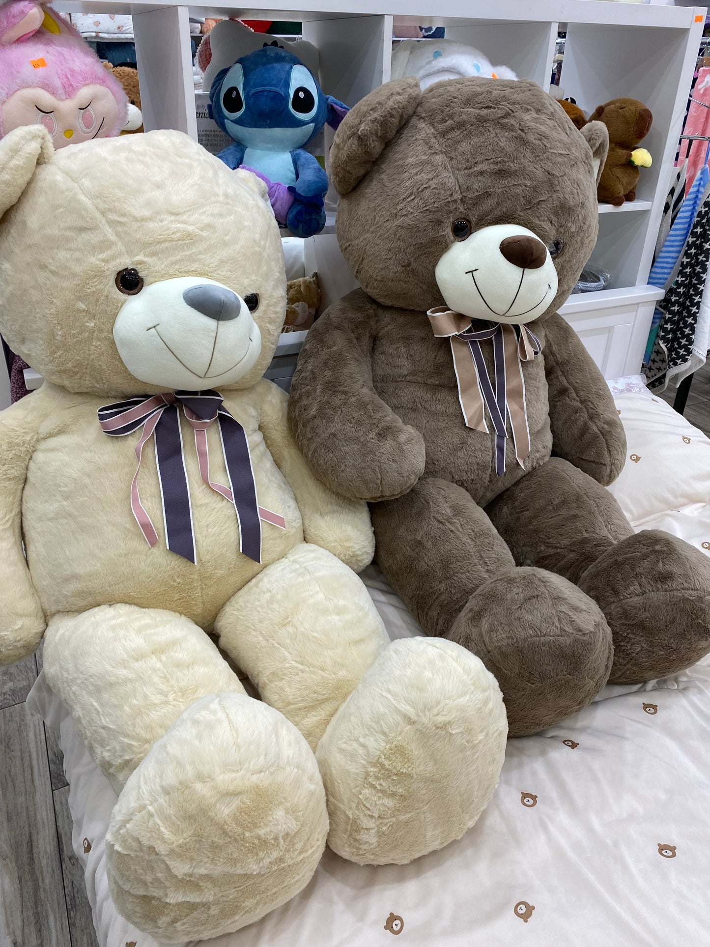 Giant 120cm Teddy Bear Mega Plush Toy - Perfect Gift for Anniversary, Birthday & Home Decor