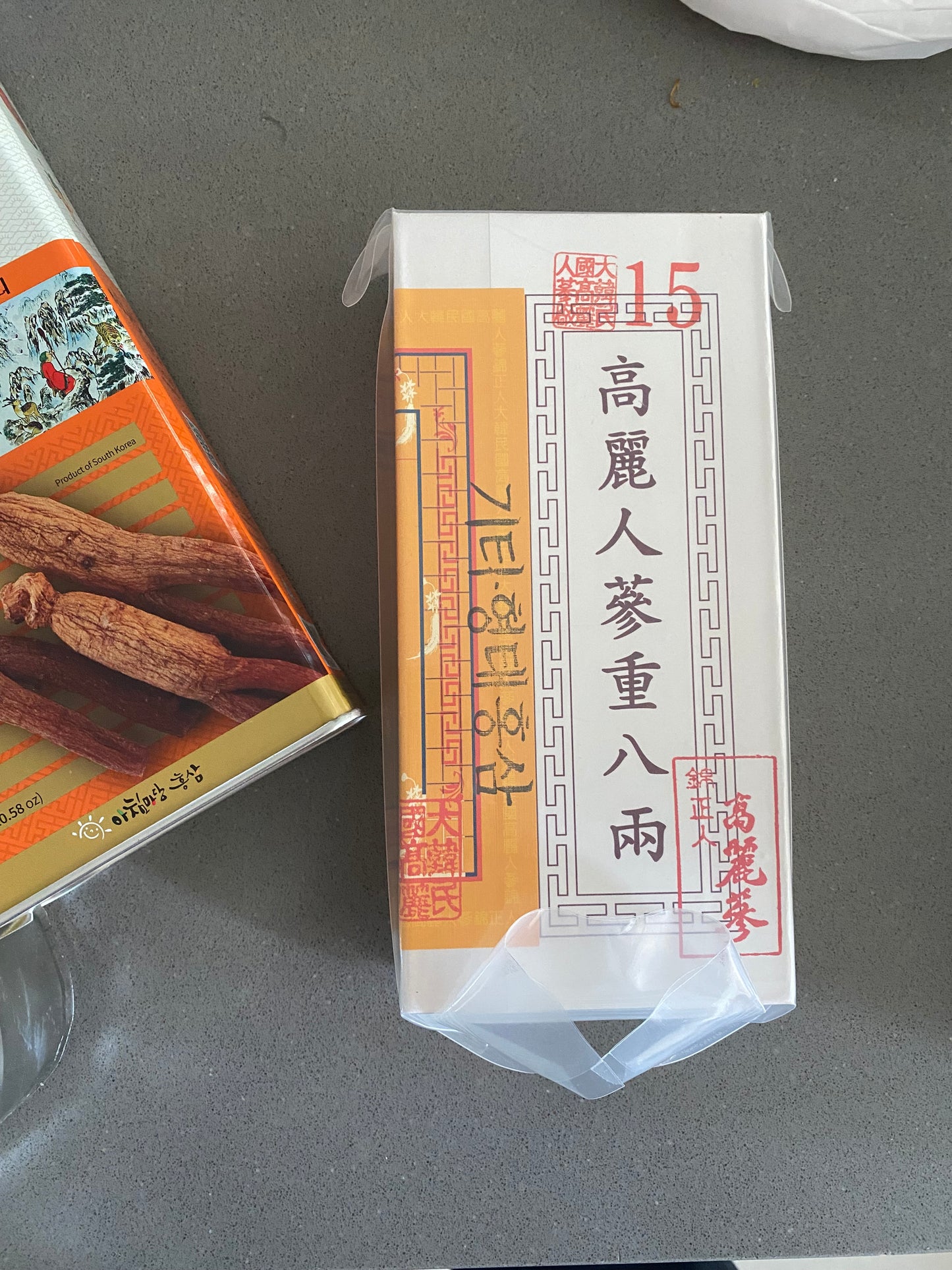 [Achimmadang] 6 year old Korean Red ginseng can 300g Very Big Size 10 Roots