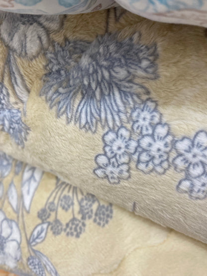 [Kozy House] Anne Floral Microfibre 5mm 3D Burn-Out Korean Winter Comforter Set