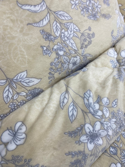 [Kozy House] Anne Floral Microfibre 5mm 3D Burn-Out Korean Winter Comforter Set