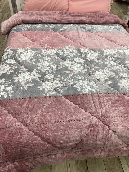 [Kozy House] Korean 5mm Microfiber Winter Comforter – Floral Pink Q