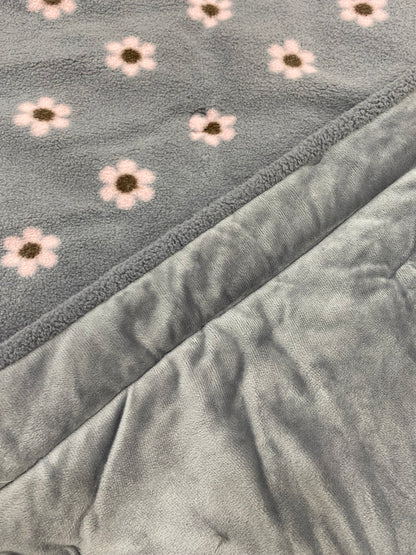 [Kozy House] Korean Fleece Microfibre Winter Blanket - Daisy Q