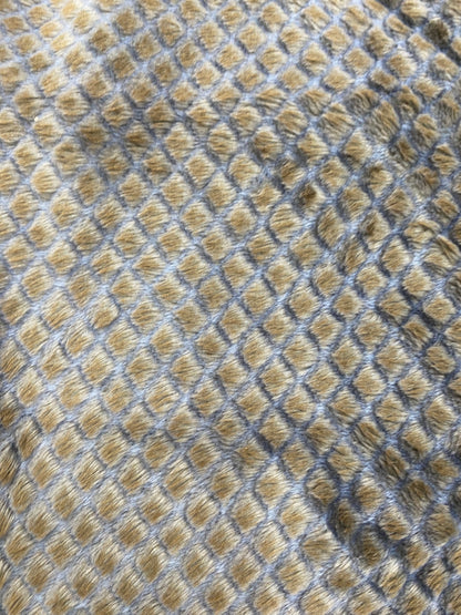[Kozy House] Korean Fleece Microfibre Winter Blanket - Square Pattern Q