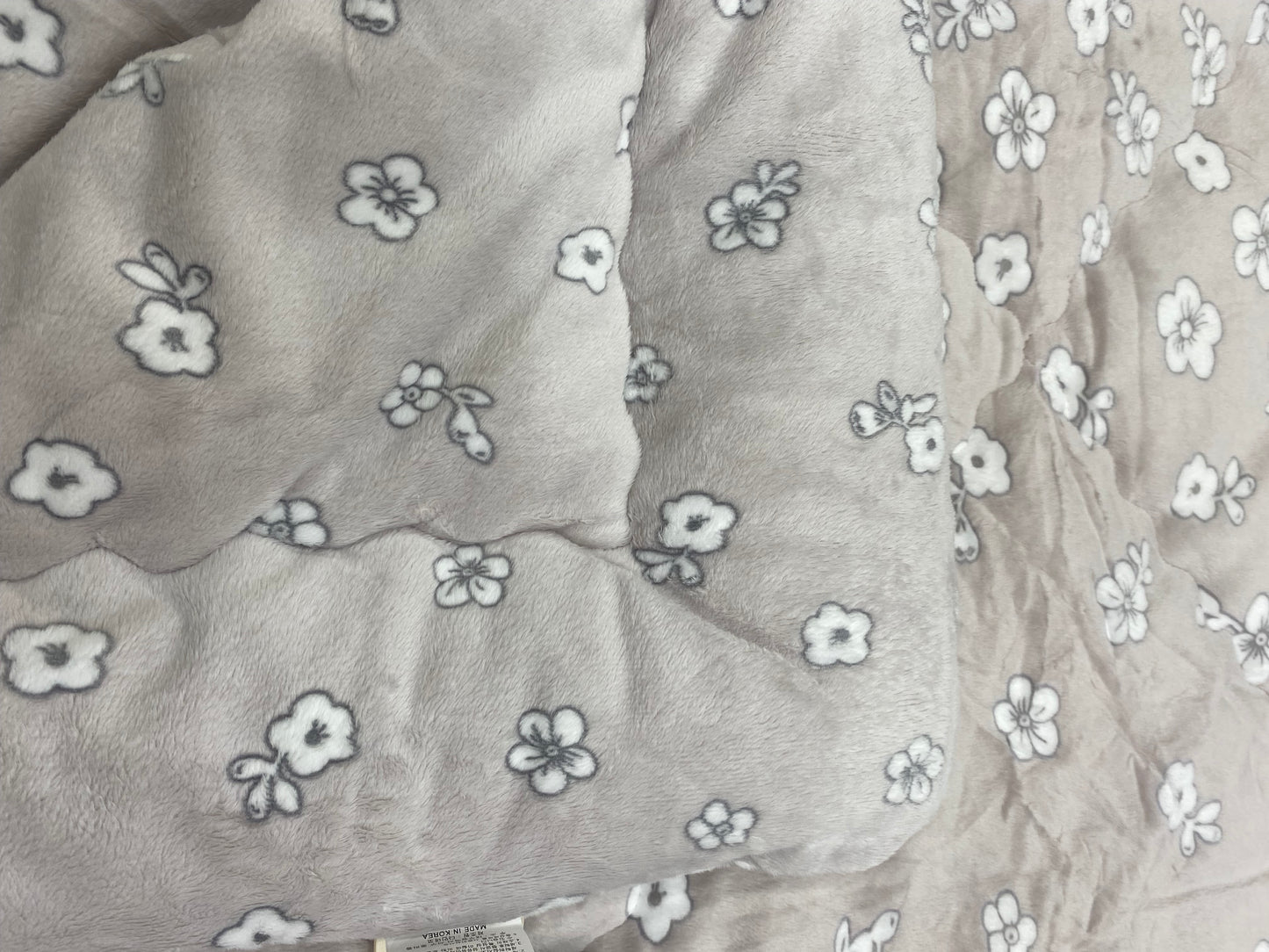 [Kozy House] Korean Soft Microfibre Floral Winter Blanket Comforter