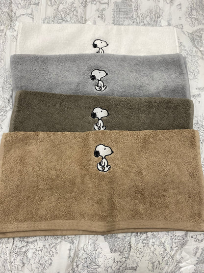 Snoopy Embroidered Korean Cotton Towel – 40 × 80cm