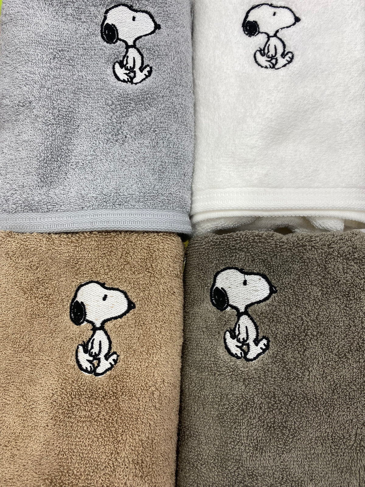 Snoopy Embroidered Korean Cotton Towel – 40 × 80cm