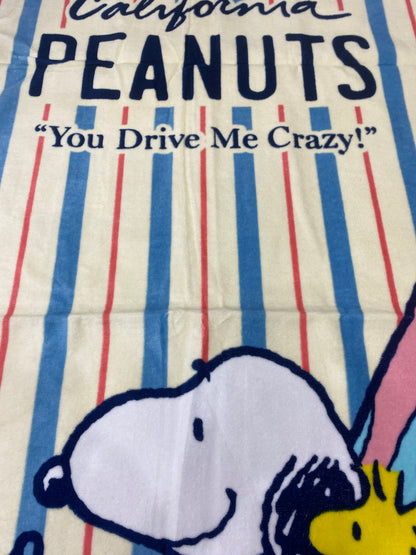 Snoopy Peanuts Cotton Beach and Sports Towel – 76 × 152cm