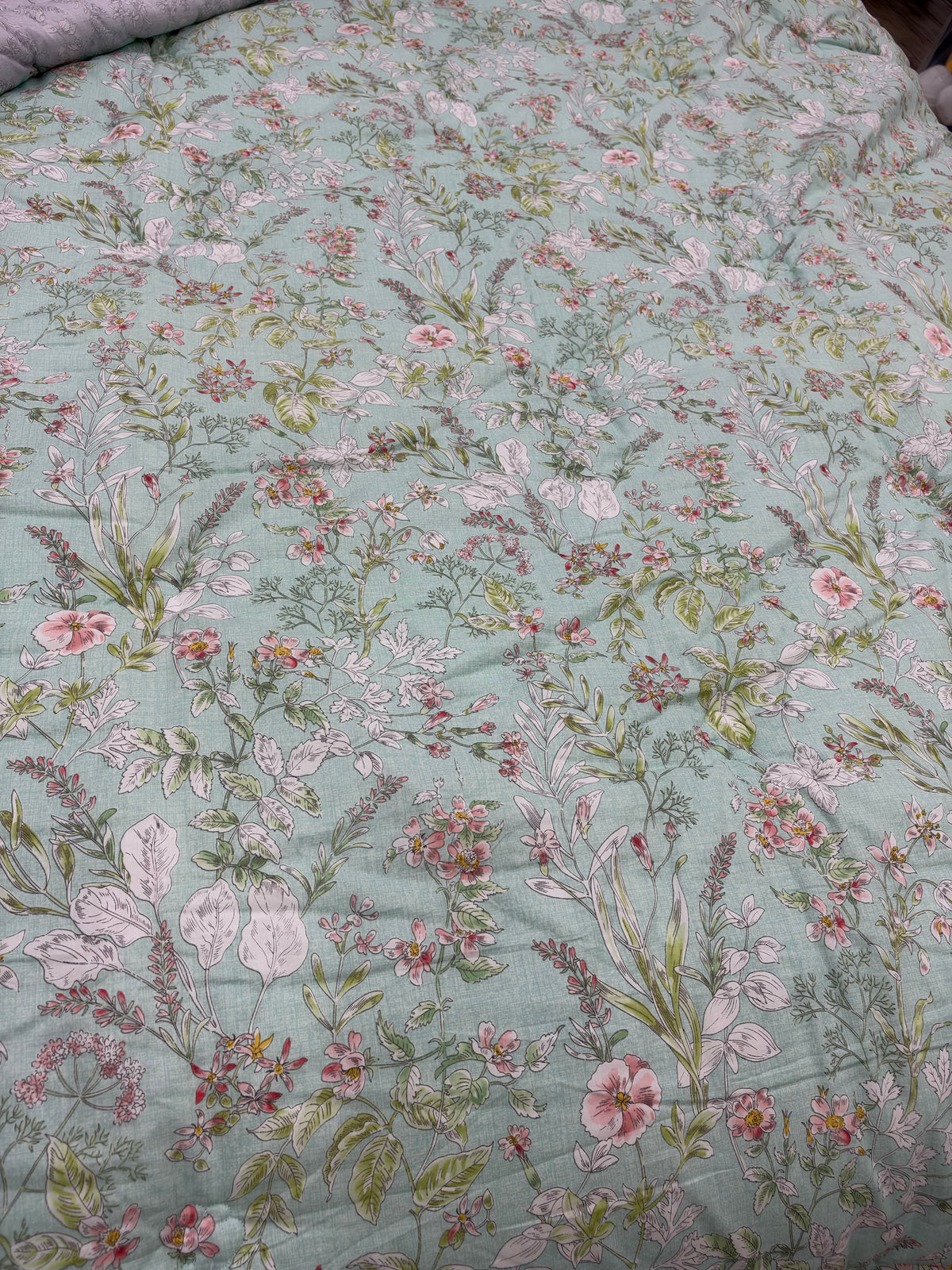 Arangju Korean Cotton Floral Comforter – Peach Coral