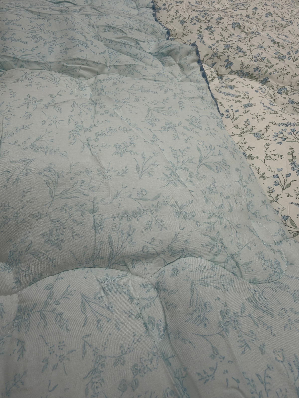 Korean 100% Modal Floral Comforter with Corn Fibre Polarfil Filling